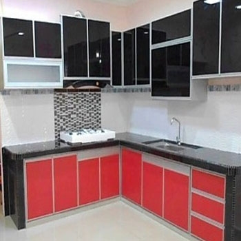 YASHNIKA%20PVC%20DOORS%20%26%20ALUMINIUM%20FABRICATIONS