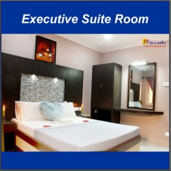 HOTEL%20SKY%20ARK